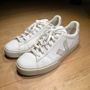 Veja Campo Chromefree Leather White Natual Gray Suede W10